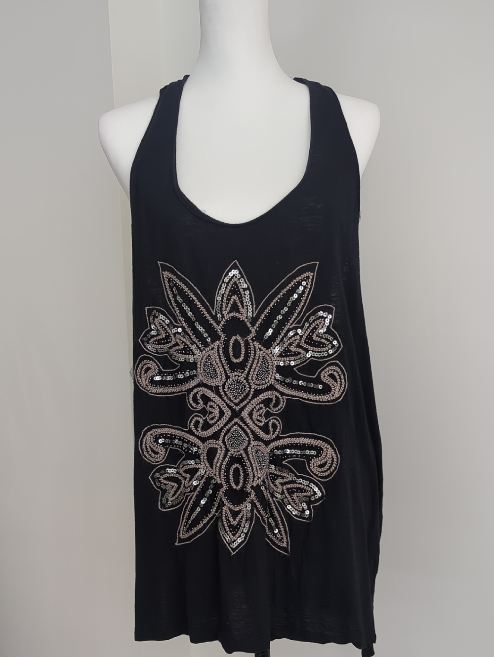 Rock & Republic Black Silver Sequin Beaded Medallion Racerback Tank Top XL